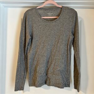 J Crew Vintage Cotton Long Sleeve Crewneck Shirt Women’s M 100% Cotton Gray